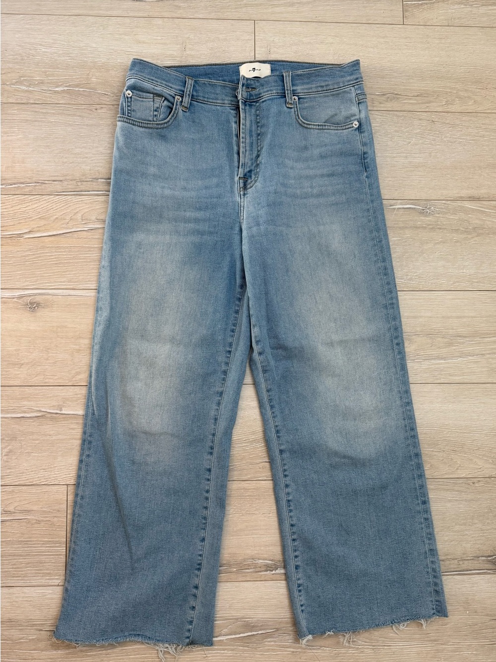 Seven Women’s Light Blue Cropped Alexa Jeans